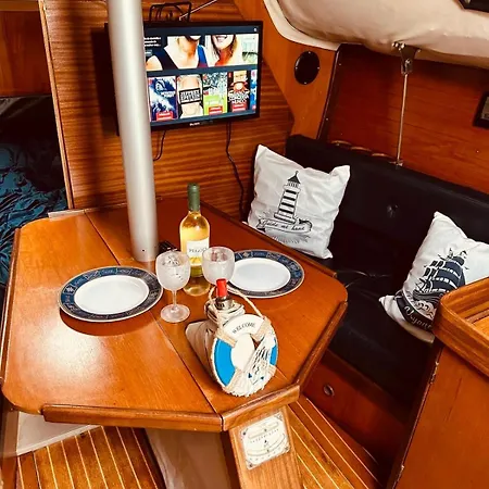 Alcyon, A Peaceful Floating Botel